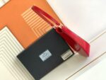 Borsa Prada Cleo in vernice rossa 27 cm - immagine 4
